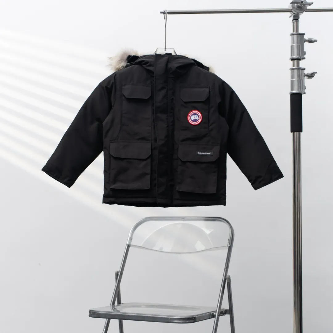 P660 CANADA GOOSE丨Canada Goose C08 children's clothing, children's hooded down jacket Color: Black Size: 110-160